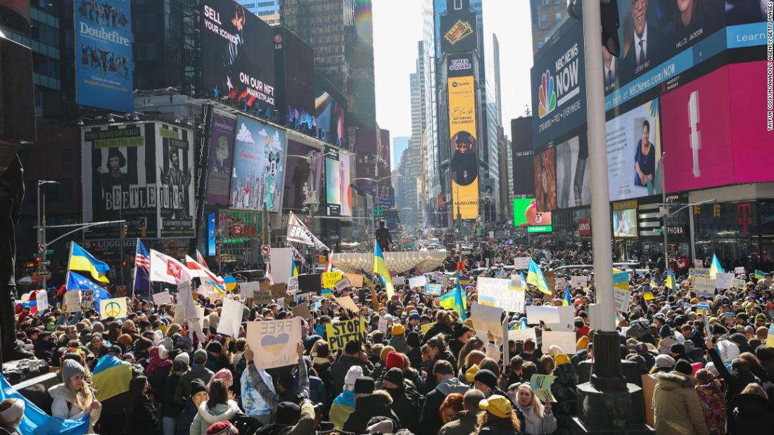 USA:s demonstrationer till stöd för Ukraina: ”Hela världen måste nu enas”